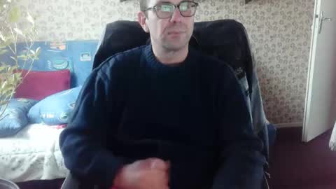 franck143544 online show from December 15, 12:42 pm