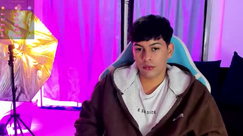 frank online show from November 12, 2:34 am