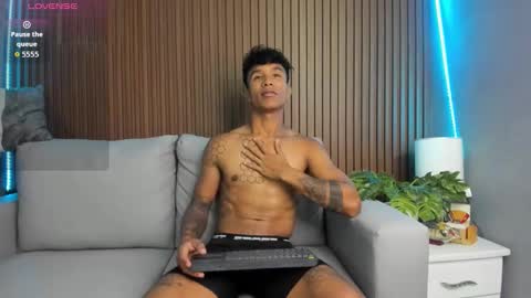 Snapshot of frank98_ chatting on September 25, 5:33 am frank98_ online show from September 25, 5:33 am
