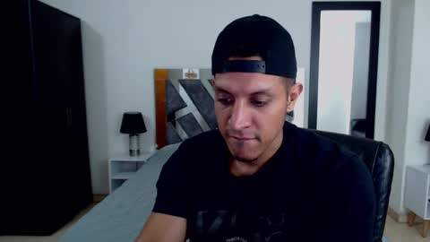 Frank online show from February 15, 9:04 pm