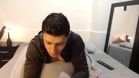 Snapshot of frank_millers chatting on April 29, 6:58 pm Frank online show from April 29, 6:58 pm