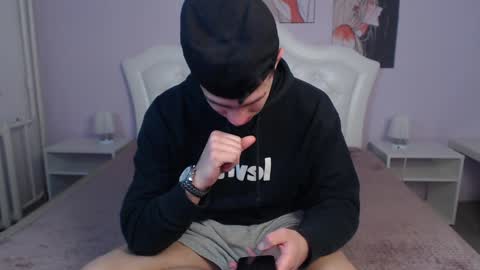 Frank online show from December 15, 3:02 am