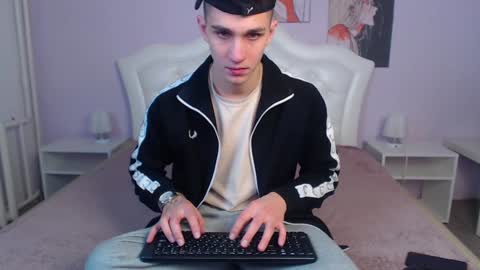 Frank online show from December 21, 2:52 am