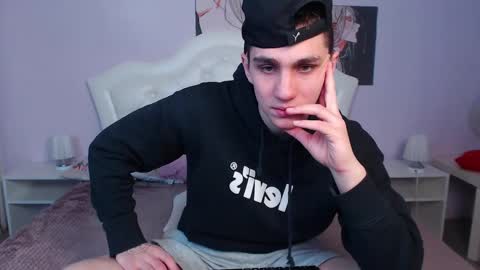 Frank online show from February 22, 5:55 am