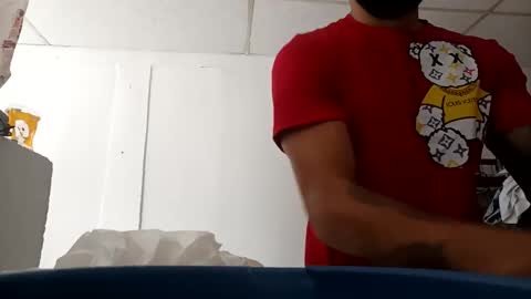 frankdanielsmolano online show from April 18, 4:22 pm