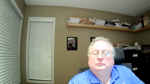 Snapshot of frankie6207 chatting on November 23, 8:25 am frankie6207 online show from November 23, 8:25 am