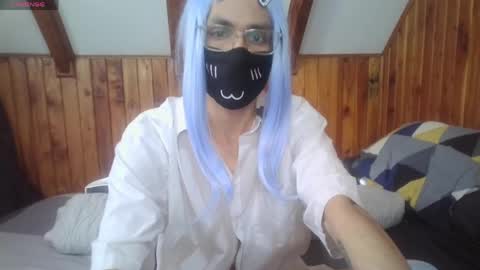 Frankie online show from May 1, 7:07 pm
