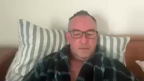 Snapshot of franksgreat chatting on March 12, 9:37 am franksgreat online show from March 12, 9:37 am