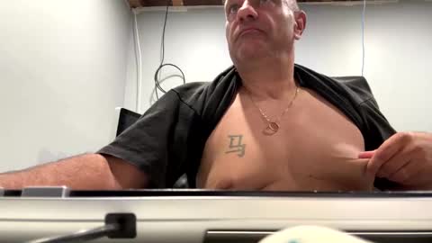 Snapshot of frankyjones8989 chatting on October 5, 3:16 am Frany online show from October 5, 3:16 am