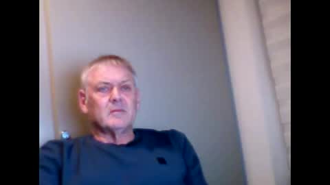 Snapshot of frannkboy61 chatting on March 20, 7:08 pm frannkboy61 online show from March 20, 7:08 pm