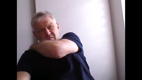 Snapshot of frannkboy61 chatting on March 28, 11:21 am frannkboy61 online show from March 28, 11:21 am