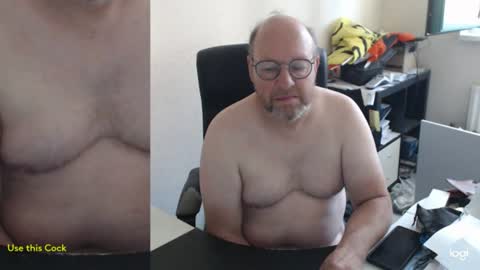 Snapshot of fransje_ chatting on July 19, 7:01 am Fransje online show from July 19, 7:01 am