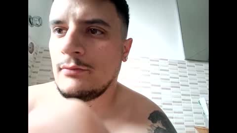 fraromeo2 online show from April 15, 3:52 pm