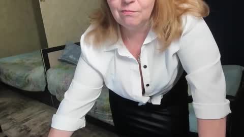 FrauMartha online show from February 28, 1:01 pm
