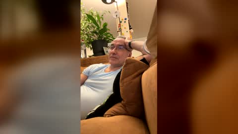 fravka online show from March 6, 11:23 pm