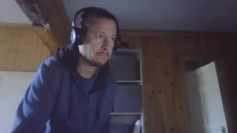 Snapshot of frcokin chatting on October 1, 8:53 am frcokin online show from October 1, 8:53 am