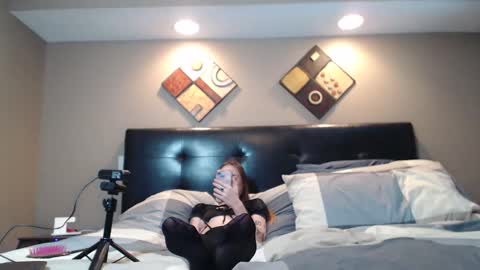 NextDoorNeighbor online show from January 16, 9:19 pm