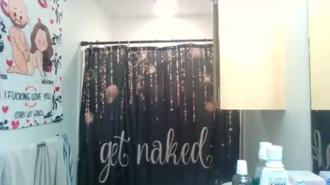 Freakishlittleeyes online show from March 6, 6:37 pm