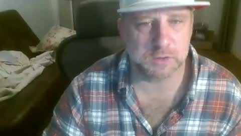 poundyouout1969 online show from February 15, 6:54 am