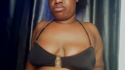 freaky slut5 online show from April 19, 11:53 am