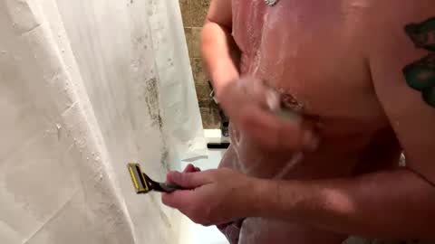 freakysilverfox online show from April 3, 3:54 pm