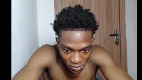 freakyslut30 online show from February 15, 2:26 am