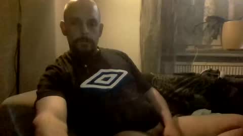 frecherkerl88007 online show from March 21, 8:08 am