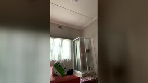 freckledskin online show from April 25, 8:28 am