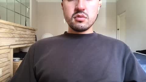 fred_555 online show from February 22, 5:02 am