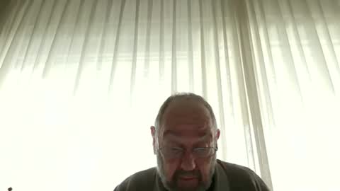 Snapshot of fredaldavid chatting on January 8, 12:47 pm David Fredal online show from January 8, 12:47 pm