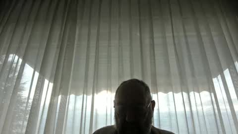 Snapshot of fredaldavid chatting on January 16, 9:27 am David Fredal online show from January 16, 9:27 am