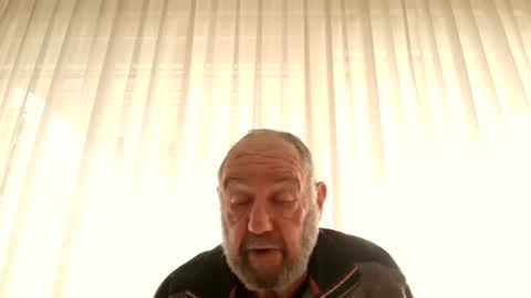 Snapshot of fredaldavid chatting on January 17, 12:31 pm David Fredal online show from January 17, 12:31 pm