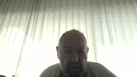 Snapshot of fredaldavid chatting on October 6, 7:06 am David Fredal online show from October 6, 7:06 am