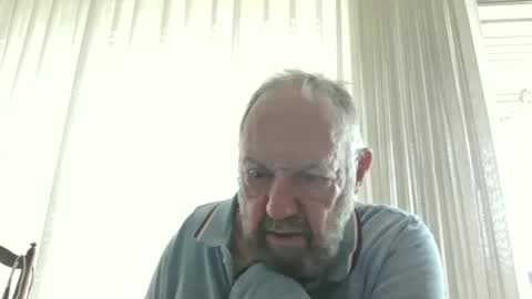 Snapshot of fredaldavid chatting on October 8, 2:25 pm David Fredal online show from October 8, 2:25 pm