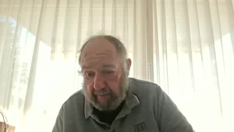 Snapshot of fredaldavid chatting on November 22, 11:09 am David Fredal online show from November 22, 11:09 am