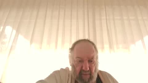 Snapshot of fredaldavid chatting on November 30, 9:24 am David Fredal online show from November 30, 9:24 am