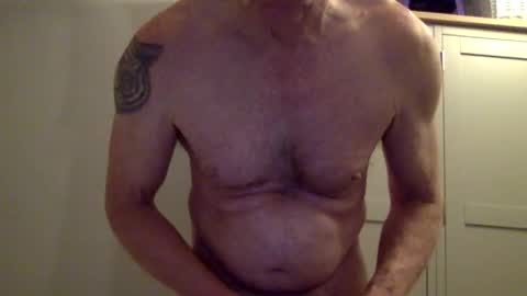 freddy5666 online show from April 9, 9:09 pm