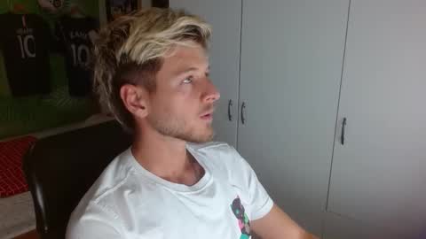 Frederick Perin online show from November 20, 8:08 pm