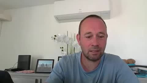 Snapshot of fredodu41 chatting on April 19, 2:05 pm fredodu41 online show from April 19, 2:05 pm