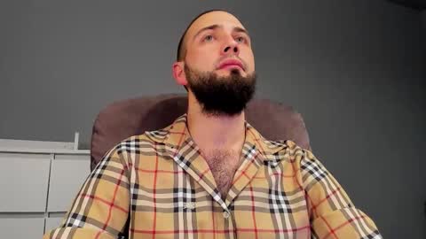 Andrew online show from October 29, 5:04 pm