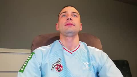 Andrew online show from November 30, 11:42 pm