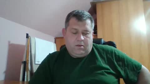 freeboy80180 online show from January 5, 5:41 pm