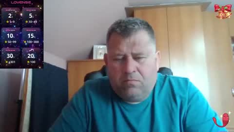 freeboy80180 online show from April 11, 11:25 am