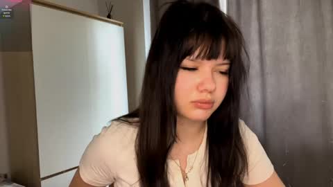 Jenny online show from April 26, 7:06 am