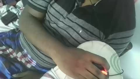 freeforyoubby online show from November 5, 8:03 am