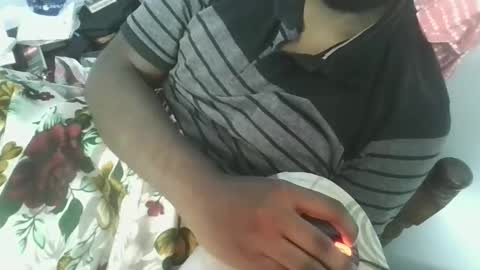 freeforyoubby online show from November 8, 9:57 pm