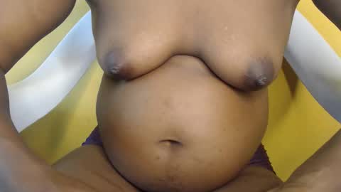 babyyo online show from February 5, 10:20 am