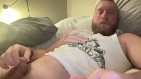 Snapshot of freestyleneary1989 chatting on February 24, 6:38 am Uncutforyou online show from February 24, 6:38 am