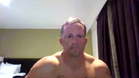 Snapshot of freeusemuscle chatting on July 14, 9:09 pm freeusemuscle online show from July 14, 9:09 pm