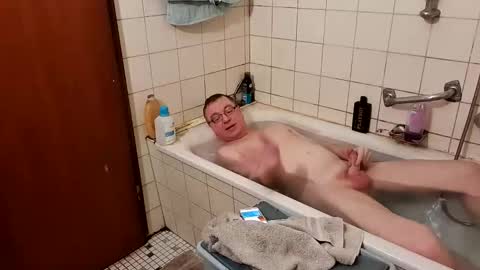 Chriss online show from February 26, 6:07 pm